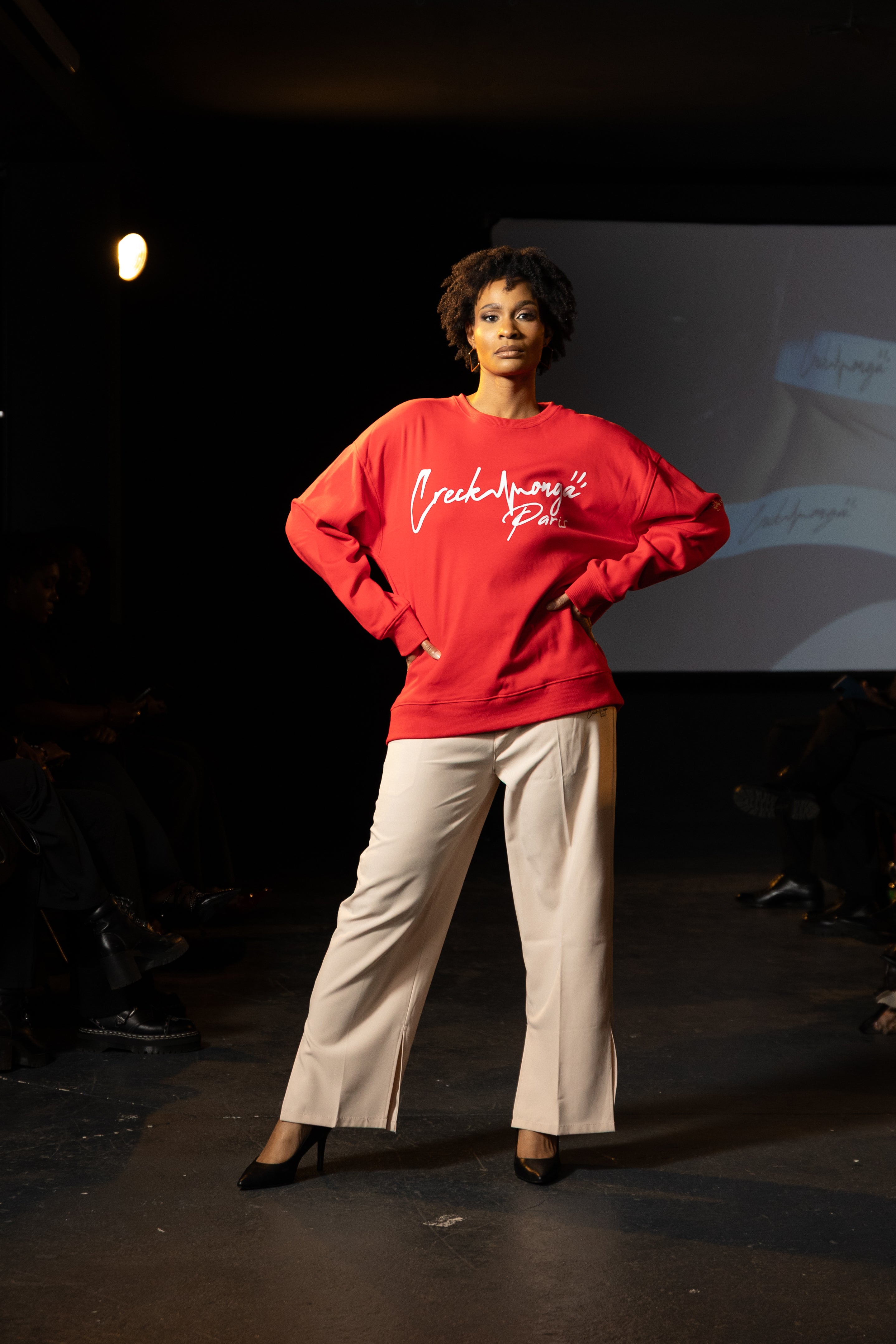 PULL OVERSIZE EN POLYESTER, IMPRIMÉ CREKMONGA PARIS