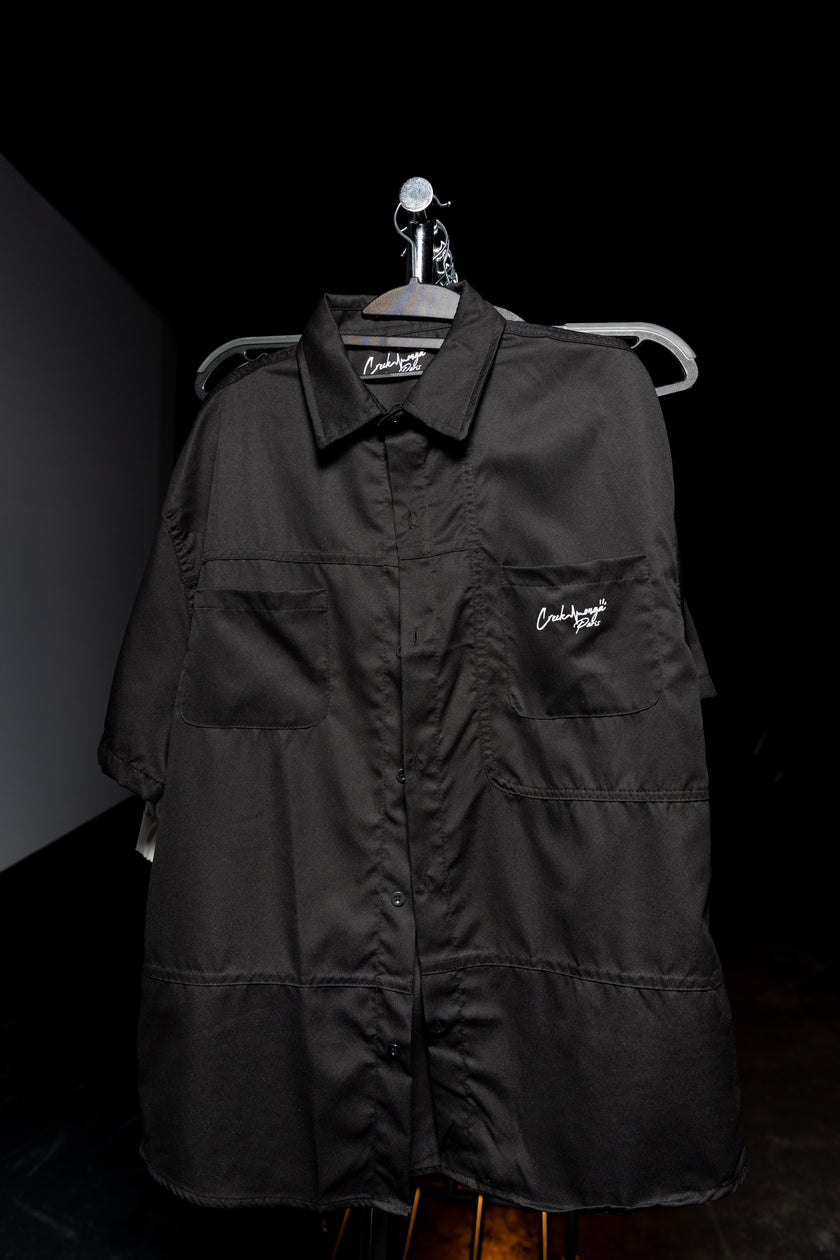 CHEMISE HAUTE COUTURE À MANCHE COURTE , COUPE OVERSIZE, À DEUX FENTES, EN POLYESTER ET COTON IMPRIMÉ – CREKMONGA PARIS