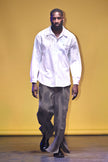 CHEMISE HAUTE COUTURE À MANCHES LONGUES, COUPE OVERSIZE, AVEC DEUX FENTES, EN POLYESTER ET COTON IMPRIMÉ – CREKMONGA PARIS – COLLECTION LIMITÉE