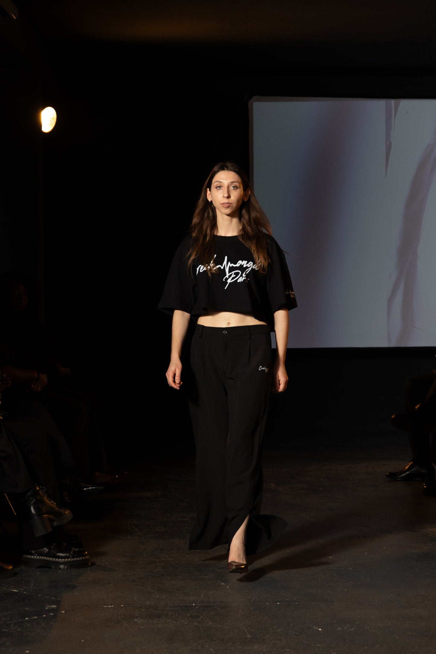 PANTALON HAUTE COUTURE EN POLYESTER IMPRIMÉ LOGO CREKMONGA PARIS