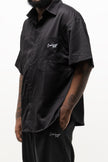 CHEMISE HAUTE COUTURE À MANCHE COURTE , COUPE OVERSIZE, À DEUX FENTES, EN POLYESTER ET COTON IMPRIMÉ – CREKMONGA PARIS